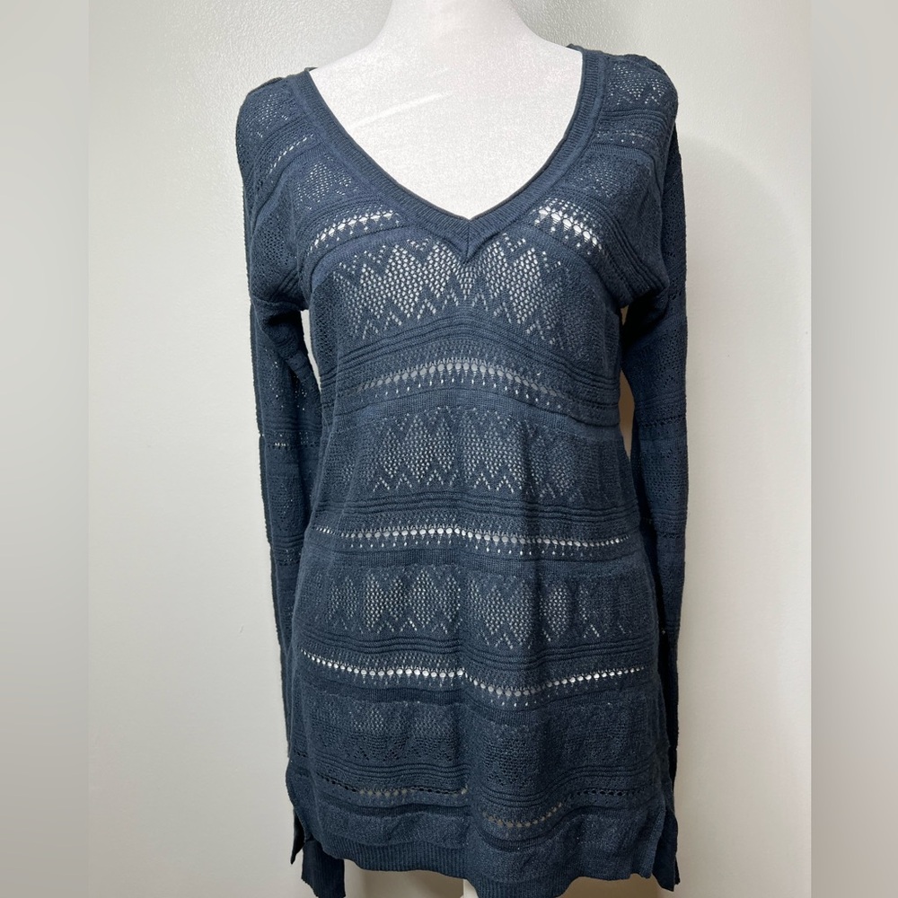 Aeropostale Crochet Style Blouse – Delicate Boho Lace Top (Size Medium)